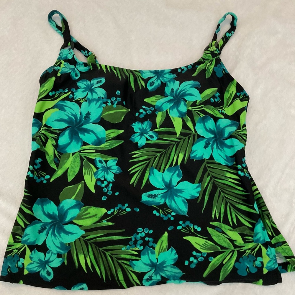 Island scape top swin  woman’s